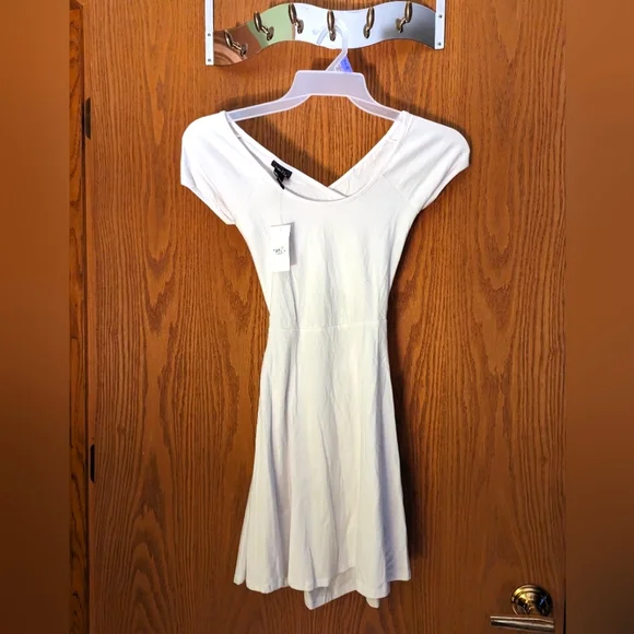 Rue21 Dresses | 3/$40 Nwt Rue 21 Jersey Spandex Dress | Color: White | Size: S | Lastminuteagent's Closet
